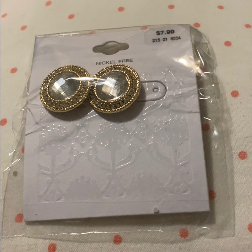 Circular earrings